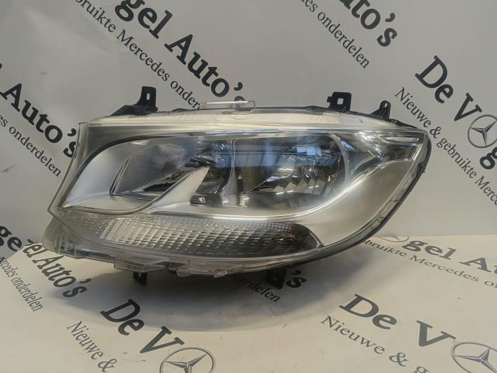 Phare gauche d'un Mercedes Sprinter, 3 mois de garantie, Utilisé, -, -