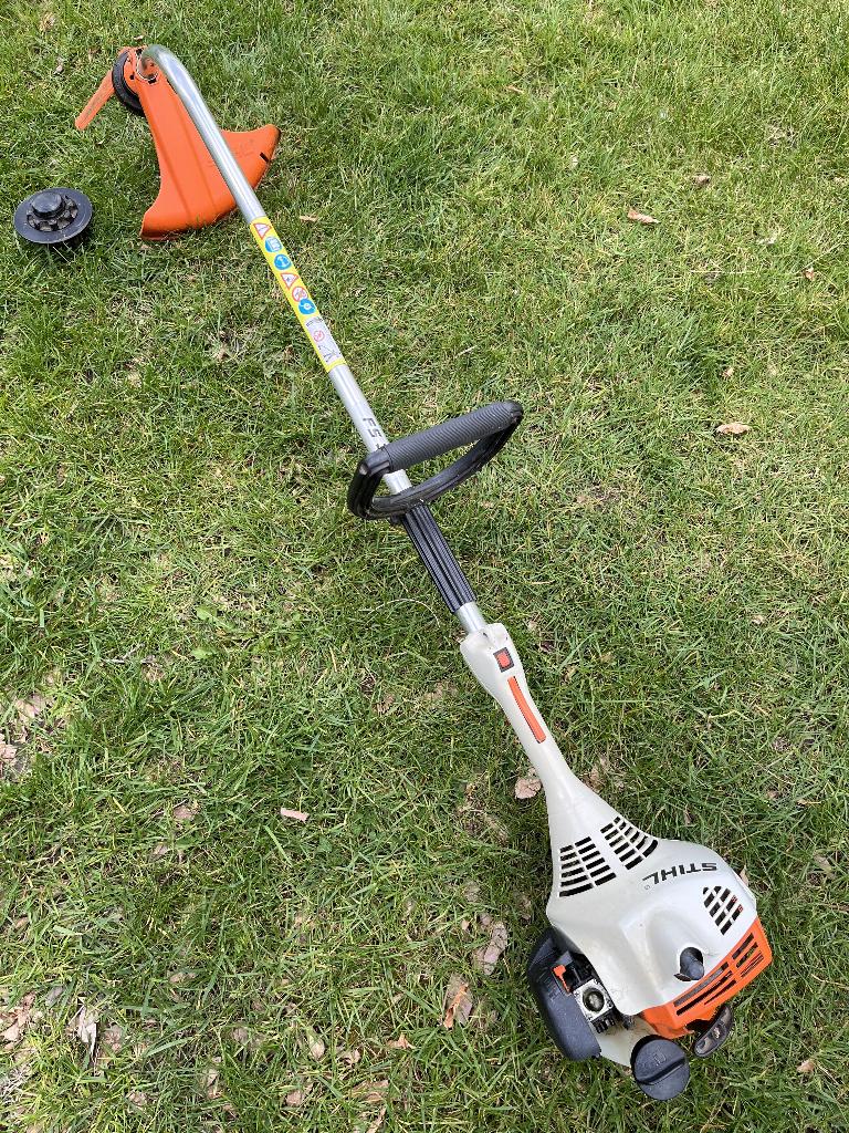 Stihl kantenmaaier/grastrimmer, Tuin en Terras, Ophalen, Gebruikt, Benzine, Stihl