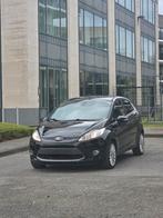 Ford fiesta benzine série Titanium !, Stof, Zwart, Handgeschakeld, 5 deurs