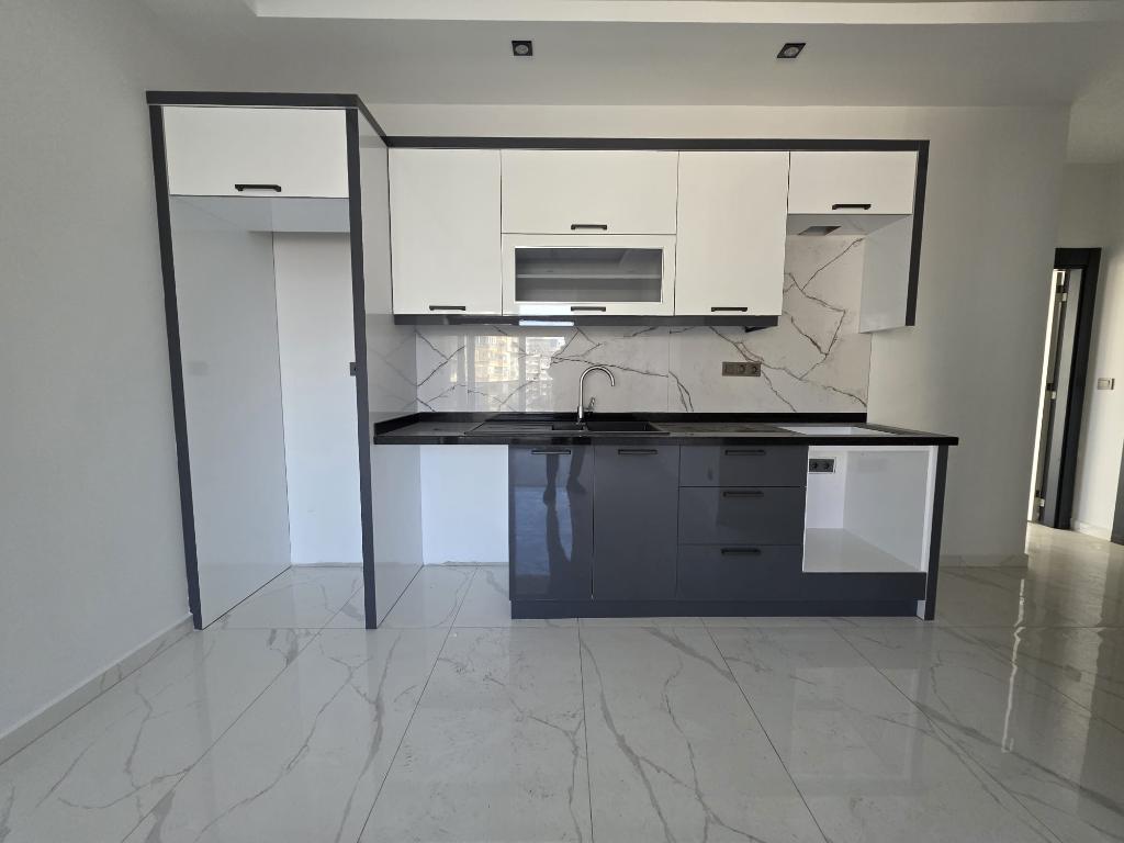 1+1 appartement in Mahmutlar — 550 meter van de zee, 2 kamers, Turkije, 50 m², Stad