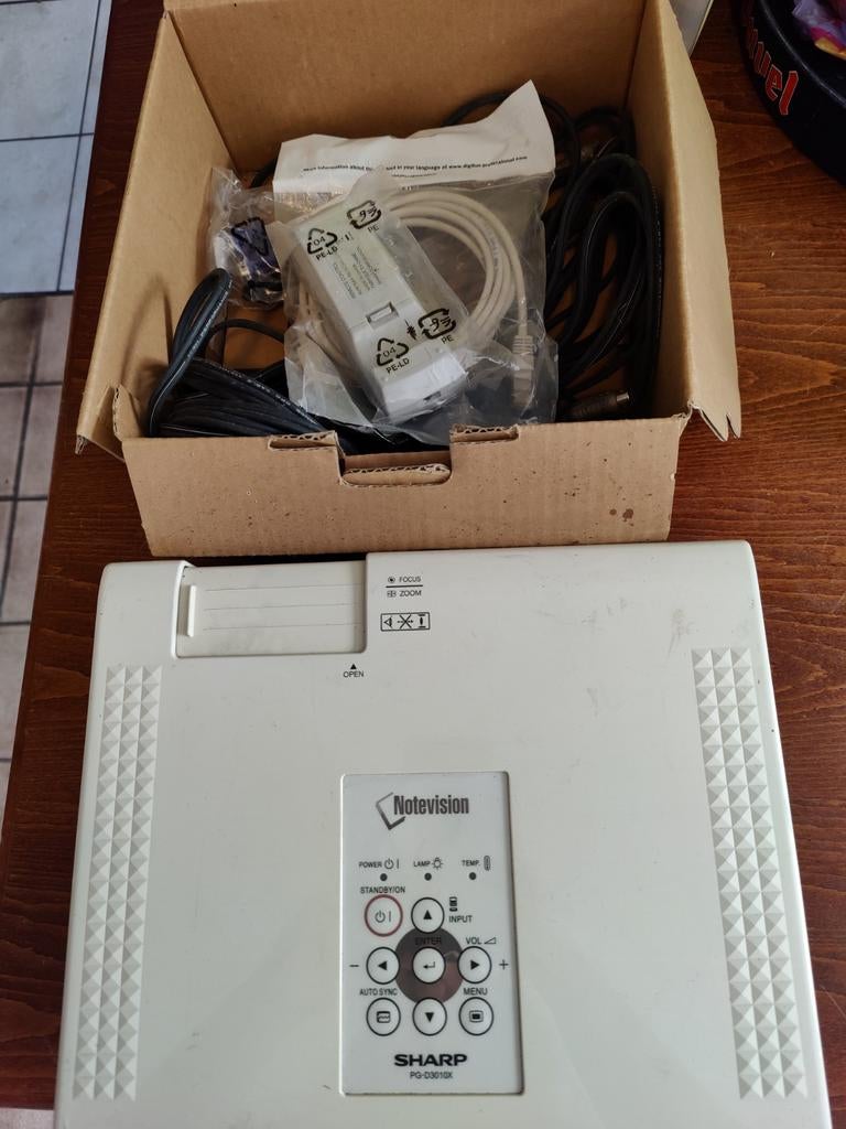 Beamer, Ophalen of Verzenden