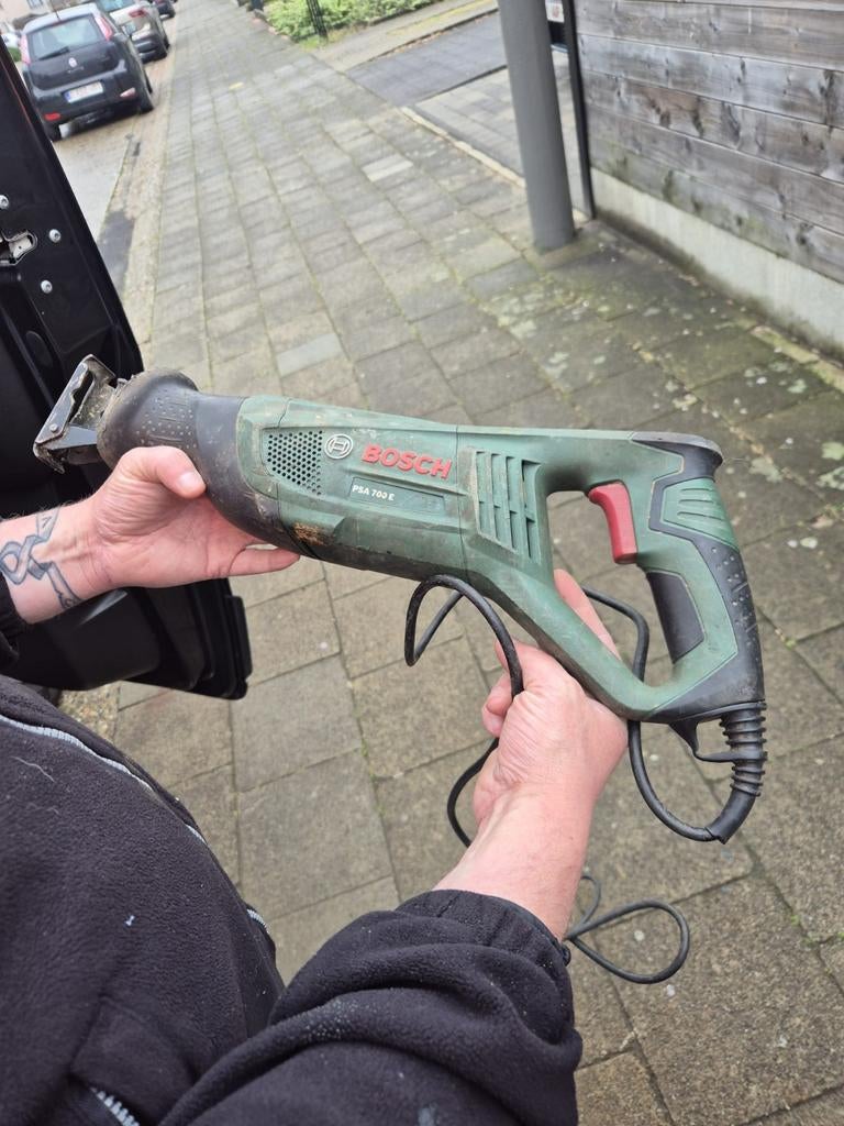 Bosch psa 700 e reciprozaag., Ophalen