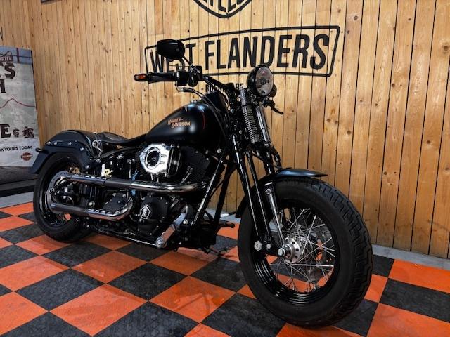 Harley-Davidson Softail Crossbones, Motos, Via Galileo Galilei 1
30033   Noale, IT, Entreprise, Aprilia, Autre
