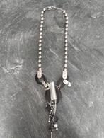 Collier, Argent, Argent
