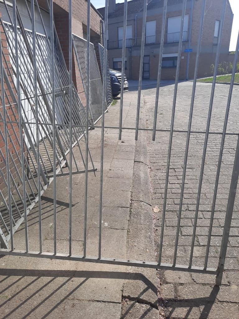 hondenren, Dieren en Toebehoren, Hondenhokken, Ophalen, Gebruikt, Hondenhok