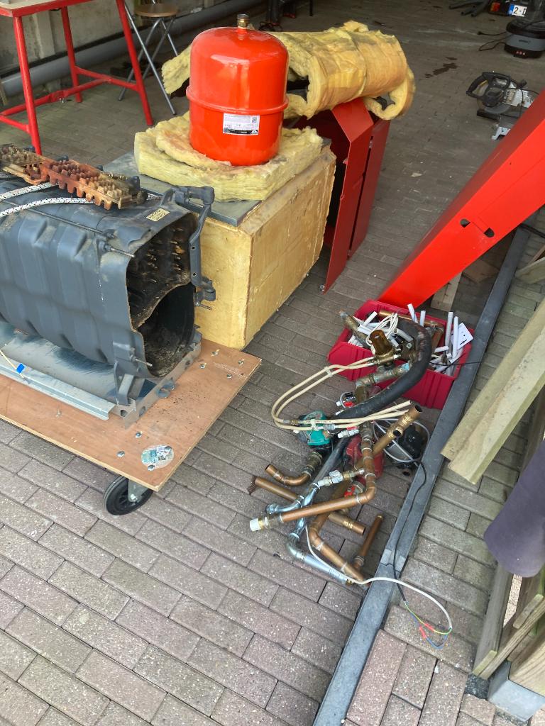 Mazoutketel Oertli met boiler, Doe-het-zelf en Bouw, Ophalen, Gebruikt, Onderdeel, Ouder dan 10 jaar