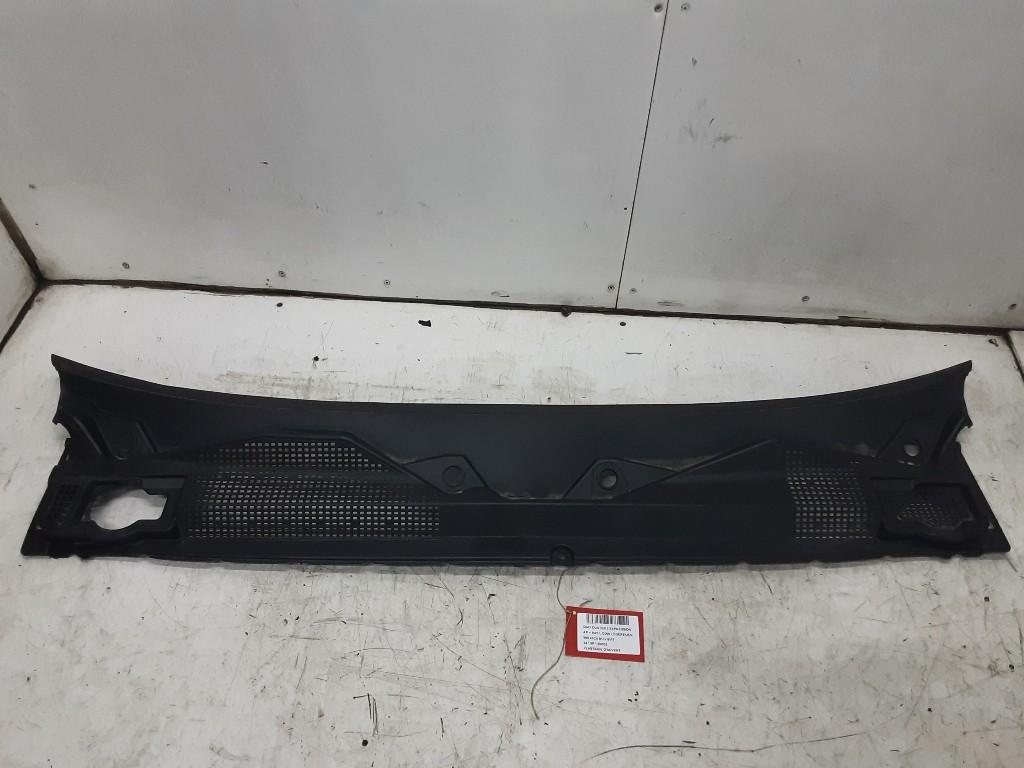 GARNITURES WINDSHIELD Dacia Duster (DJF) (668127001R), Dacia, Mevr. I. Hauben, Utilisé, Rue de l'Espoir 34 34
4030  GRIVEGNÉE, BE