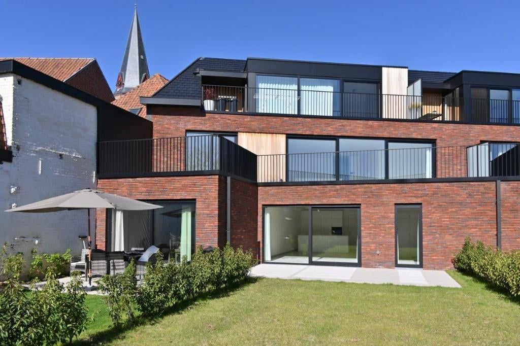 Appartement met ruime tuin en terras in centrum Marke, Immo, Huizen en Appartementen te koop, Provincie West-Vlaanderen, 1500 m² of meer