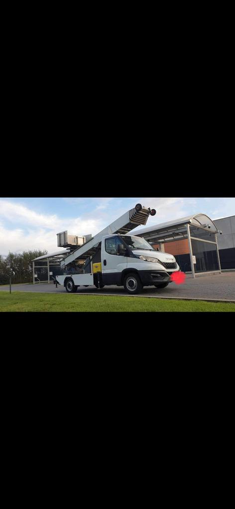Ladderlift iveco bočker, Zakelijke goederen, Machines en Bouw | Liften, Steigers en Ladders, Ophalen of Verzenden