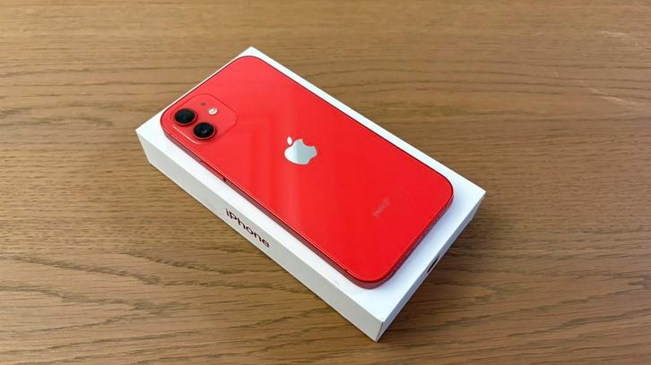 iPhone 12 (RED) 64GB – Like new – 80% batterij, Télécoms, Téléphonie mobile | Apple iPhone, Comme neuf, 64 GB, Sans abonnement