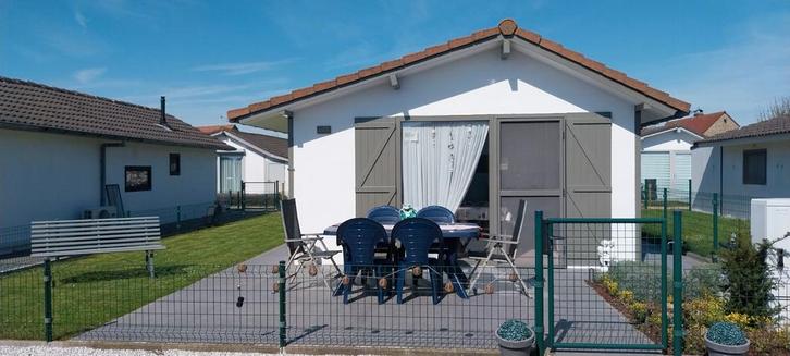 Te huur vissershuisje op sunpark Wenduine, Vakantie, Vakantiehuizen | België, 2 slaapkamers, Speeltuin, Tuin, Zwembad