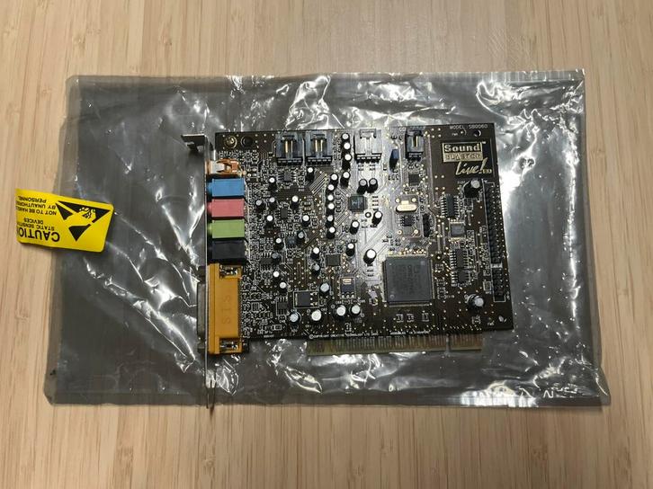 Creative Sound Blaster Live! CT4620 + SB0060 met toebehoren, Informatique & Logiciels, Cartes son, Comme neuf, Enlèvement ou Envoi