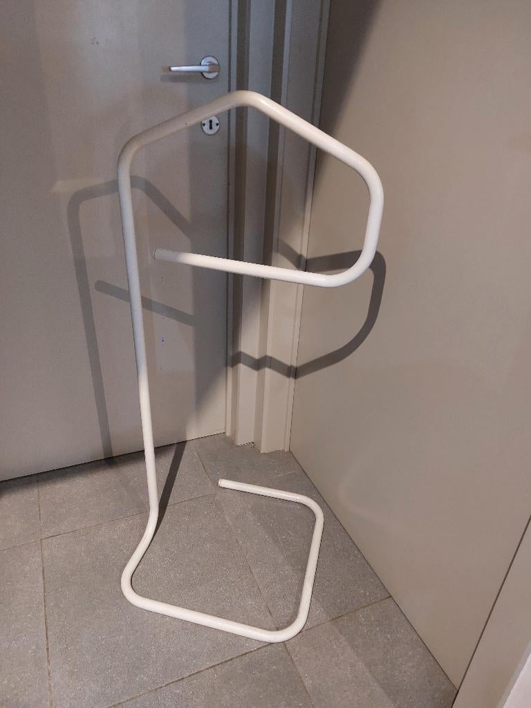 Kledingstandaard    µ1u, Ophalen, Hout