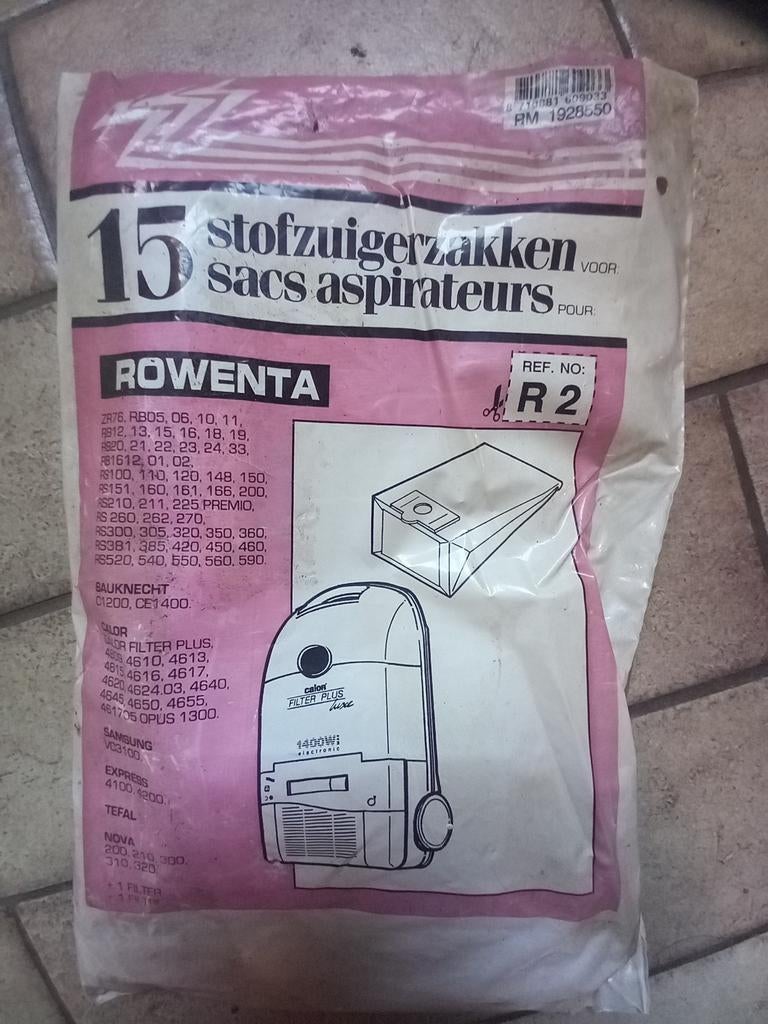 Stofzuigerzakken Rowenta, Ophalen