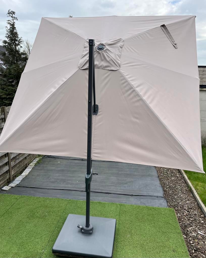 Zweefparsol met hendel 3x3m + voet (70kg), Tuin en Terras, Parasols, Ophalen, Gebruikt, Zweefparasol, Waterdicht