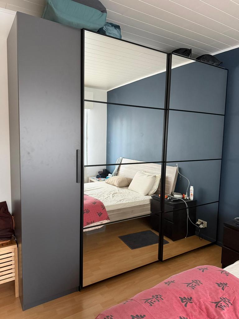 Grijze pax kleerkast met spiegel deuren, Enlèvement, Comme neuf