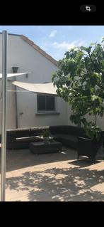 Volledige tuinset: lounge, tafel, stoelen, ligbedjes, Ophalen, Kunststof, Zo goed als nieuw, Tuinset