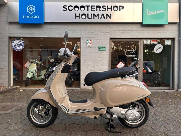 Vespa Primavera 50cc 45Km/h Special Edition 80th (nr.8), Fietsen en Brommers, Scooters | Vespa, Nieuw, Overige modellen, Benzine