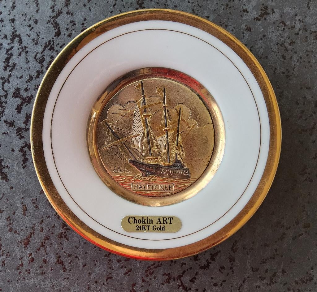 Schoteltje de Mayflower in Chokin Art 24 karaat goud, Antiek en Kunst, Ophalen of Verzenden