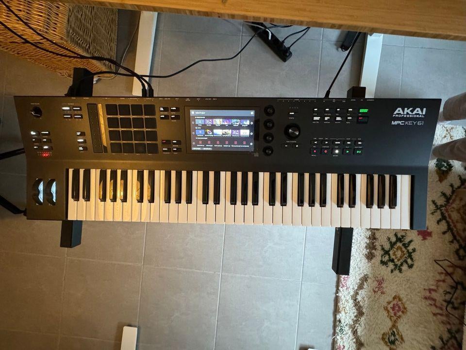 Akai MPC Key 61, Ophalen, Zo goed als nieuw