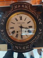 Horloge oeil-de-boeuf XIX marqueterie cadran émaillé, Antiquités & Art, Antiquités | Horloges, Enlèvement