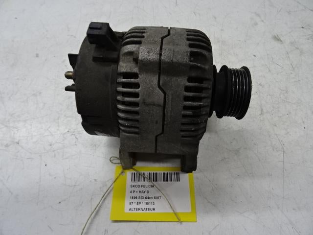 DYNAMO Skoda Felicia (6U1) (01-1994/06-2001) (0123310038), Gebruikt, Mevr. I. Hauben, Skoda, Rue de l'Espoir 34 34
4030  GRIVEGNÉE, BE