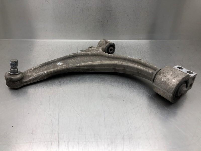 DRAAGARM LINKS VOOR ONDER Daewoo / Chevrolet Cruze, Gebruikt, Daewoo
