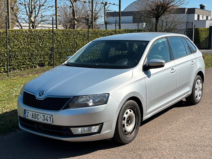 SKODA RAPID 1.4TDI 204 000KM CARPASS 2016 EURO 6B, Auto's, Skoda, Bedrijf, Rapid, Diesel, Euro 6, Stadsauto, 5 deurs, Handgeschakeld