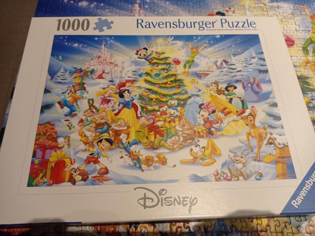 Disney puzzel, Ophalen of Verzenden, 500 t/m 1500 stukjes, Zo goed als nieuw, Legpuzzel