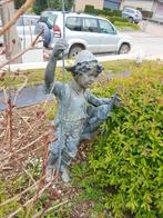 Diverses statues en bronze, Enlèvement, Bronze