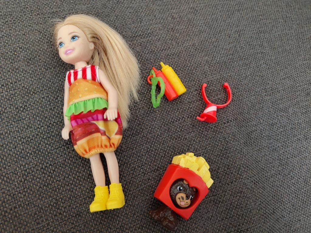 Barbie Chelsea friet, Ophalen of Verzenden, Barbie