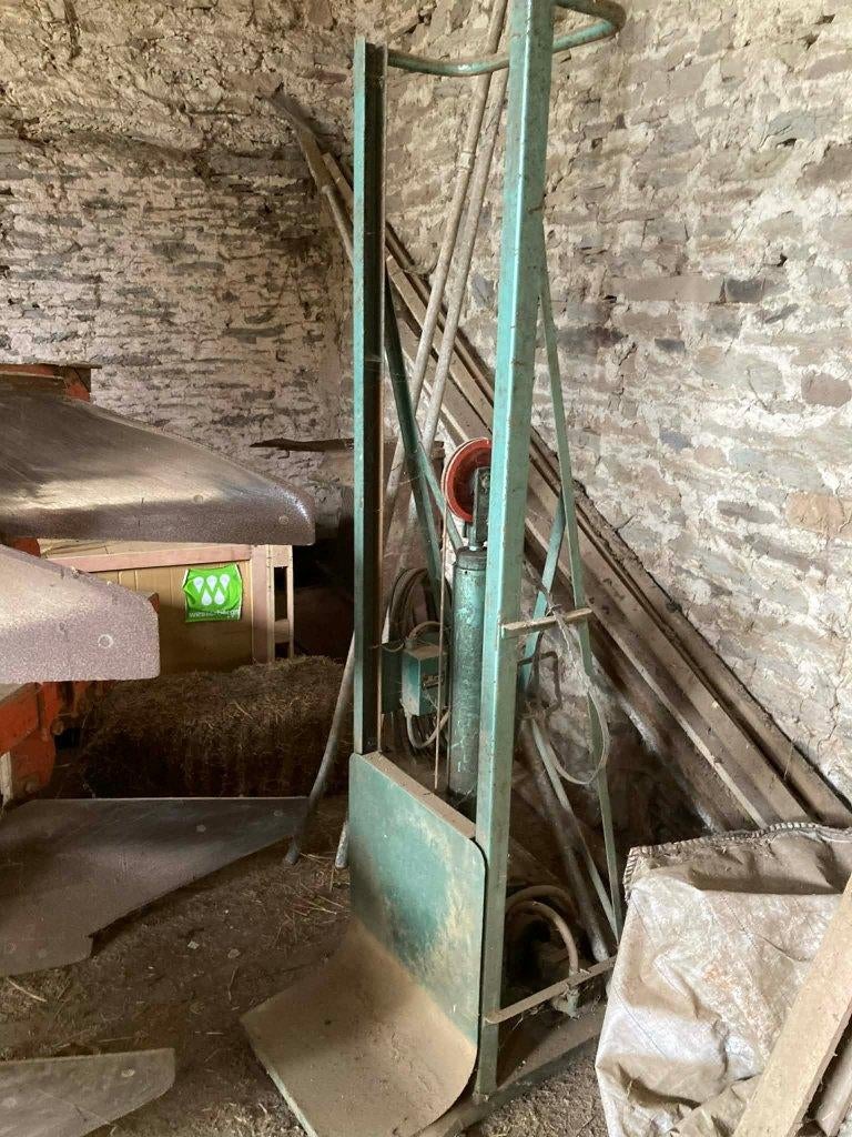 Lève sac, Enlèvement