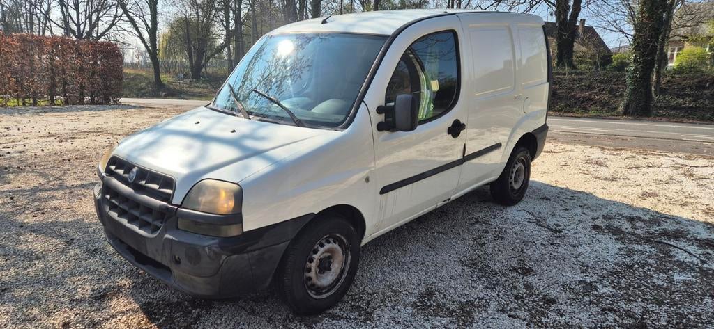 Fiat Doblo 1.9D 12/2004, Auto's, Bestelwagens en Lichte vracht, Particulier, Fiat, Diesel, Euro 3, 4 deurs, Handgeschakeld, Wit
