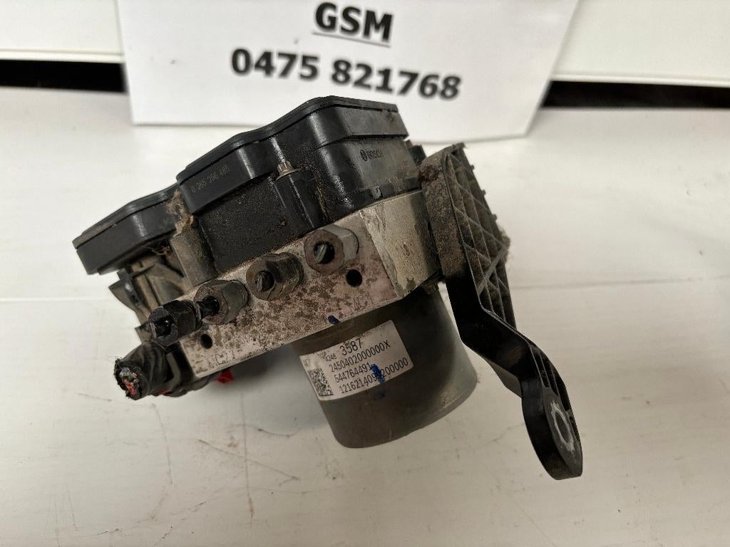 BOITIER ABS OPEL KARL, Ophalen, Gebruikt, RUE BRIGADE PIRON 307, Garage_bila@yahoo.fr