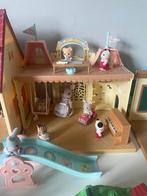 Sylvanian Families crèche + diertjes (8 stuks), Enlèvement ou Envoi, Comme neuf, Maison de poupées