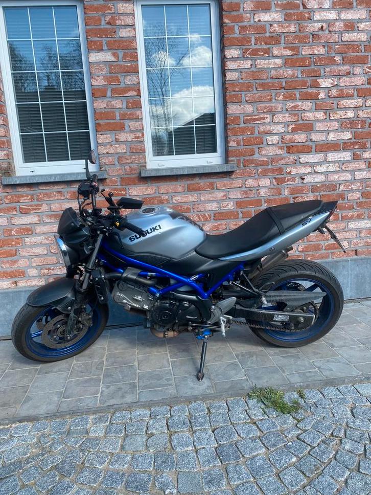 Suzuki SV-650 2020, Motos, Motos | Suzuki, Particulier, Naked bike, 2 cylindres, Permis Moto A, ABS, Enlèvement