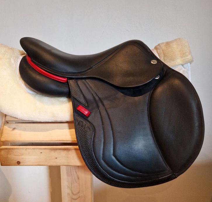 CWD pony springzadel 15,5 inch, Animaux & Accessoires, Chevaux & Poneys | Selles, Enlèvement ou Envoi