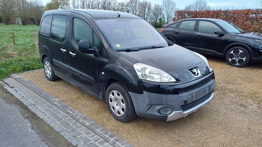 1650 euro Peugeot Partner 5 plaatsen 1587cc benzine bwj 2009, Autos, Achat, Entreprise, Boîte manuelle, 5 portes