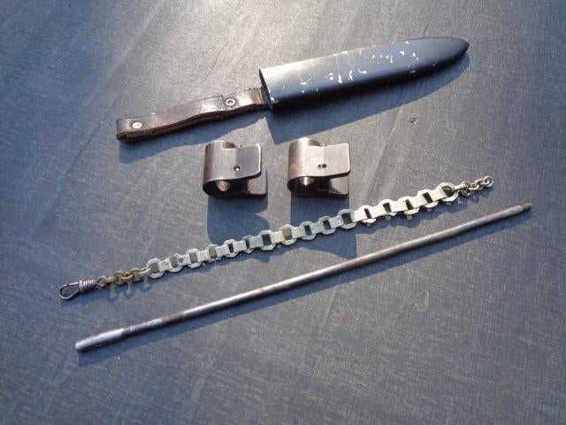 bodemvondsten en keldervondsten WO 2 , deel 5, Collections, Objets militaires | Seconde Guerre mondiale, Armée de terre, Enlèvement ou Envoi