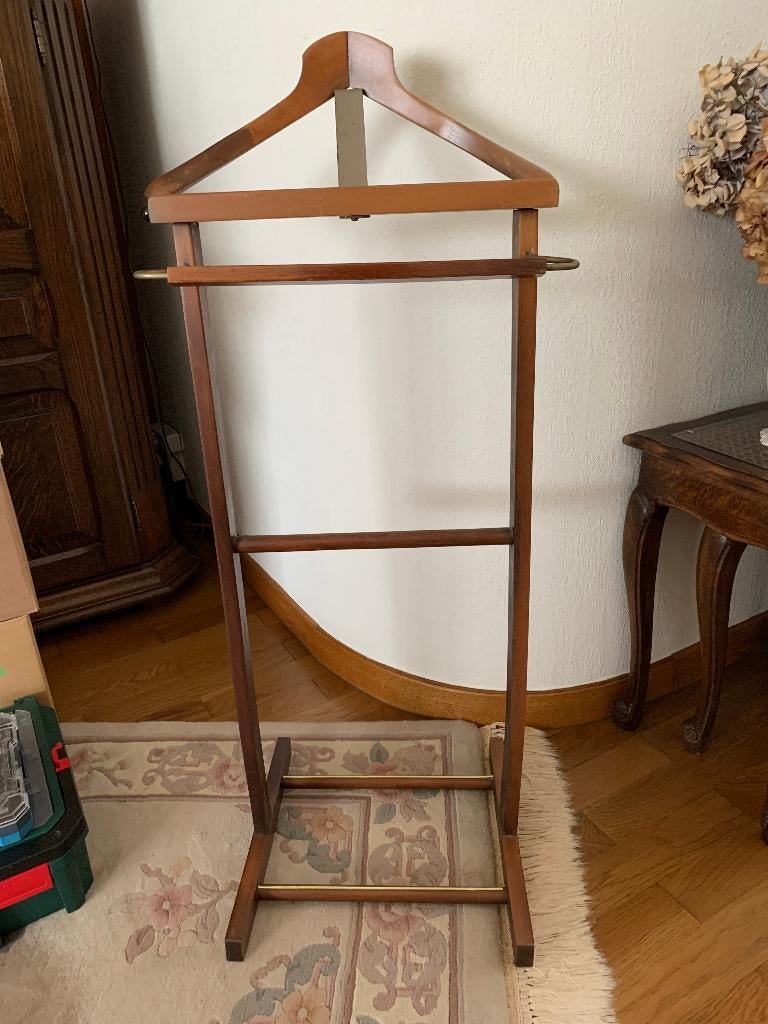 Vintage dressboy, Ophalen