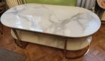 Ovale salontafel in de woonkamer, Huis en Inrichting, Tafels | Eettafels, Ophalen, 100 tot 150 cm, 50 tot 100 cm, Zo goed als nieuw