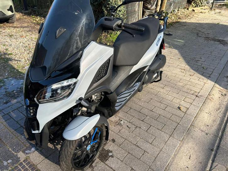 Piaggio mp3 sport, Motoren, Motoren | Piaggio, Particulier, Sport, 12 t/m 35 kW, Ophalen