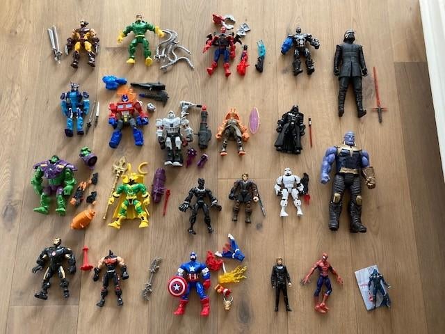 Hero Mashers + Hasbro Marvel Thanos + Kylo Ren + Avengers..., Ophalen of Verzenden
