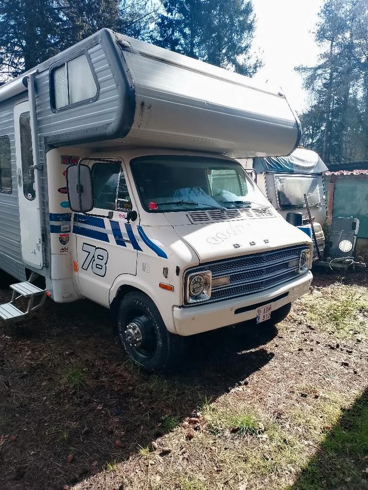 Mobilhome Dodge, Caravans en Kamperen, Mobilhomes, Particulier, tot en met 4, Alkoof, Overige merken, LPG, Automaat, Standaard zit