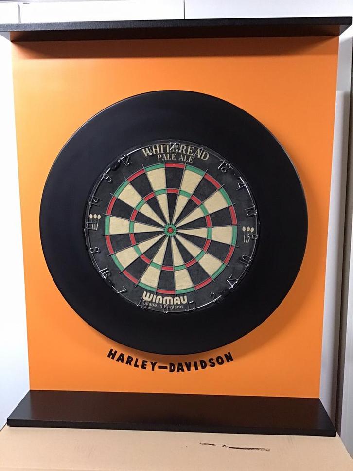 Darts achterwand ( Harley - Davidson ) !!, Sports & Fitness, Fléchettes, Neuf, Autres types, Enlèvement