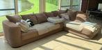 Taupe hoekbank, Huis en Inrichting, Ophalen, Zo goed als nieuw