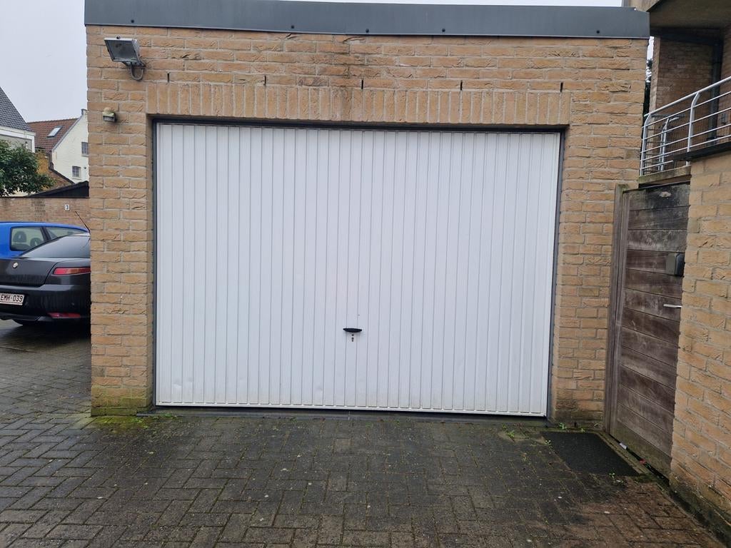 Garage regio Gistel, Immo, Garages & Places de parking