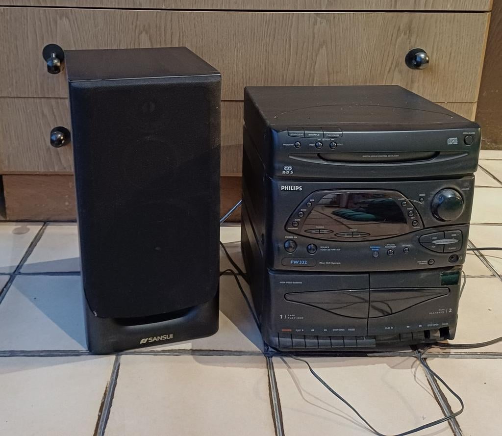 Muziekinstallatie stereotoren, Enlèvement