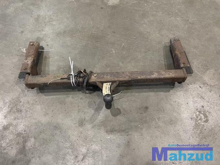 OPEL ASTRA G Hatchback trekhaak, Auto-onderdelen, Carrosserie, Opel, Gebruikt