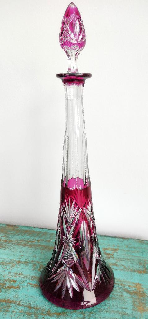 Val Saint Lambert grande carafe Eiffel Violet, Antiquités & Art, Antiquités | Verre & Cristal, Enlèvement ou Envoi